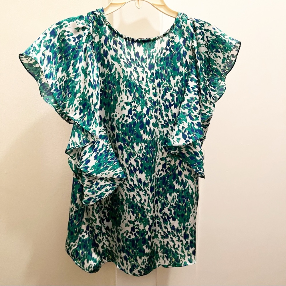 Collective Concepts‎ Ruffle V-Neck Blouse - Picture 2 of 4